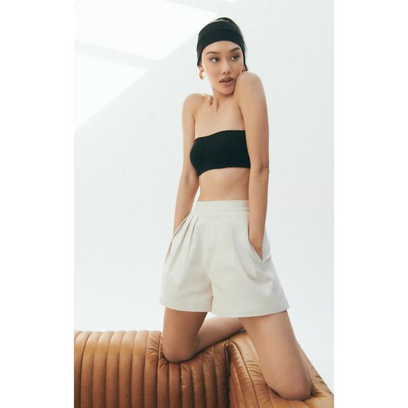 Corey Lynn Calter Pleated Shorts - New Large - Picture 1 of 5